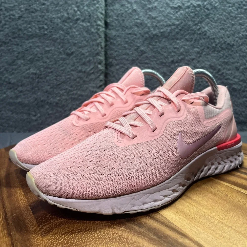 Nike Odyssey React Women's Running Shoes Pink Athletic Sneakers Size‎ 10